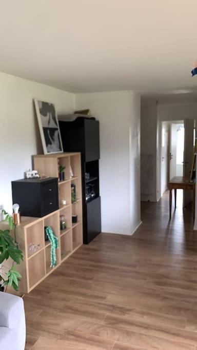 Appartement Lumineux De 60M2 Guer Exterior foto